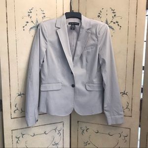New York & Company off-white blazer. Size 8.